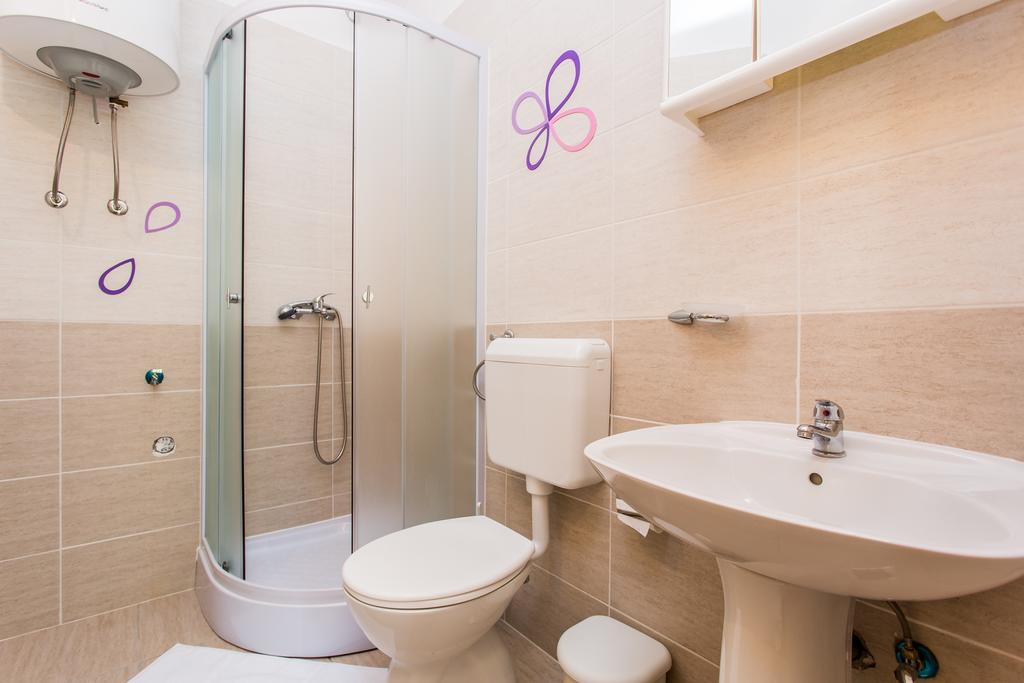 Lavanda 3 Njivice Phòng bức ảnh